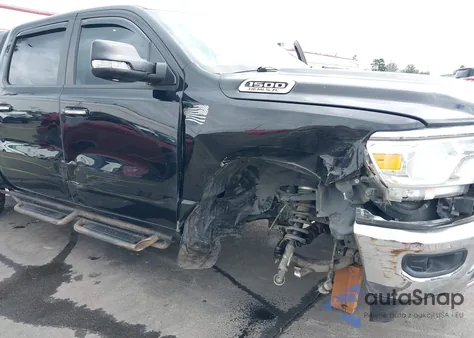 2020 Ram 1500 Big Horn из США, поврежденный, VIN 1C6SRFFT5LN113394